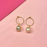 Baroque pearls with hoops