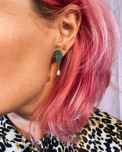 Tiny Drop - Green Glitter with Pearl