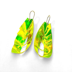 Waterfall medium rainbow/yellow (a pair)