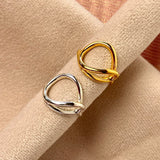 TWISTED RING